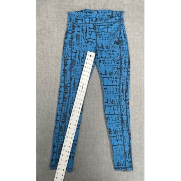 CAbi Leggings Womens Size M Blue Abstract Print High Rise Athleisure Yoga Gym - Picture 6 of 9